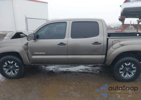 2010 Toyota Tacoma Base V6 из США, поврежденный, VIN 3TMLU4ENXAM055826